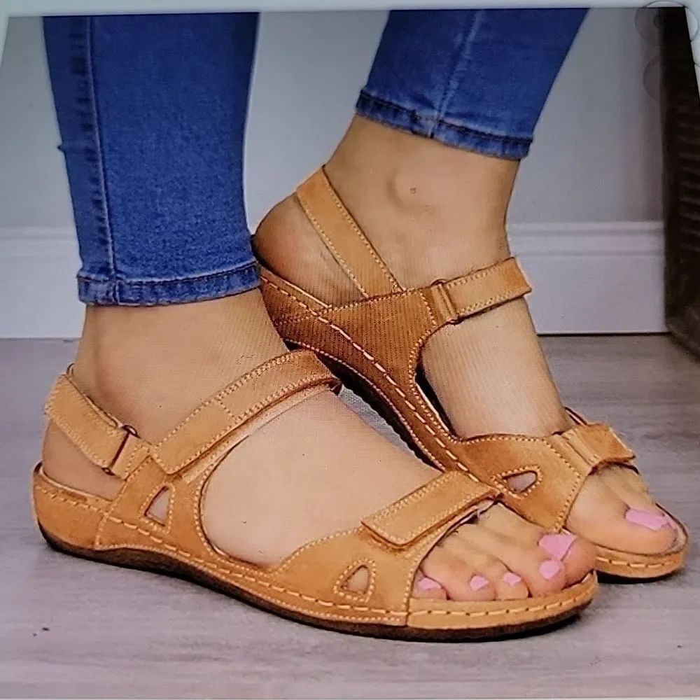 BRAND NEW BROWN OPEN TOE OPEN BACK STRAP SANDALS